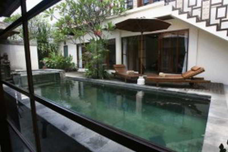 Bugan Villas Seminyak Extérieur photo