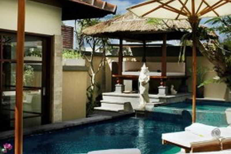 Bugan Villas Seminyak Extérieur photo