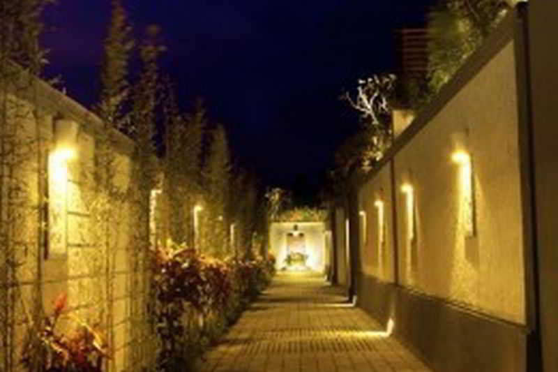 Bugan Villas Seminyak Extérieur photo